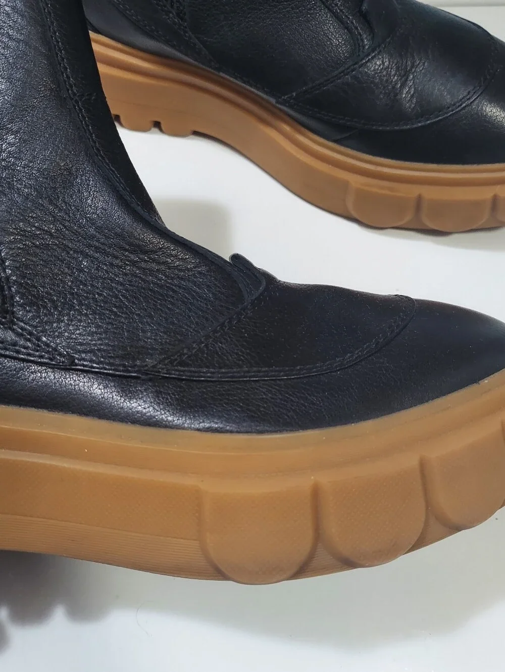 Sorel Caribou X Boot Chelsea  Woman's Size 11
